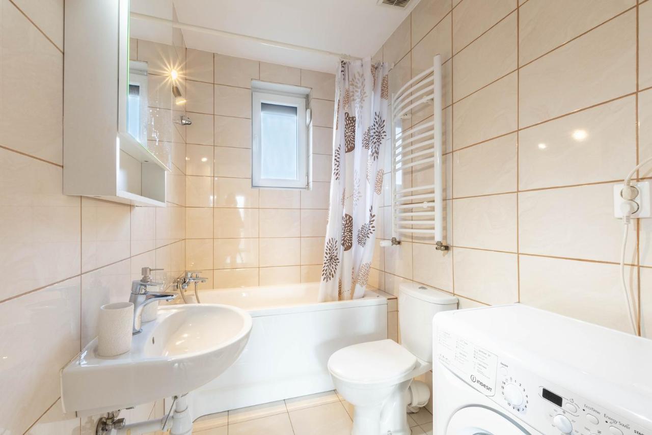 Zakatki Swiata Poznań Exterior foto